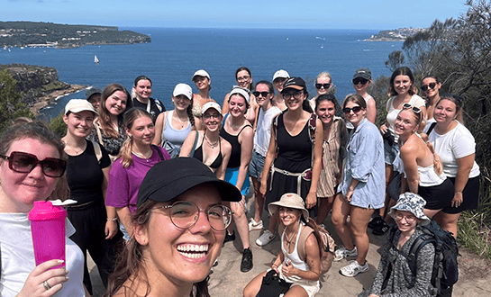 Jeune fille au Pais an Australie